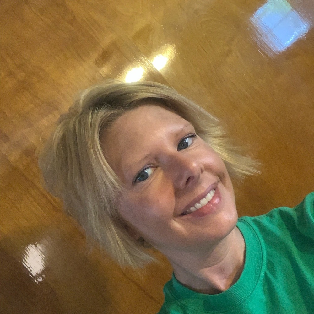 Meet your Posher, Julie